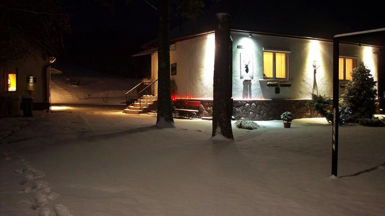 Vadaszles Vendeghaz Bukkszentmarton Exterior photo